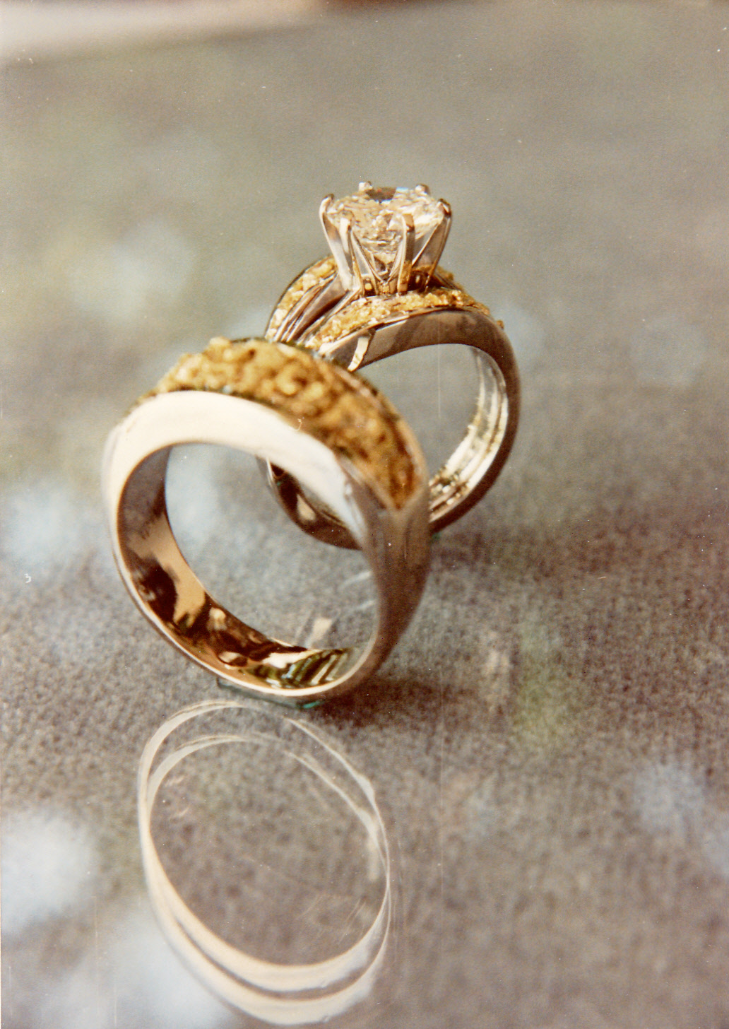 Matching gold nugget wedding set.